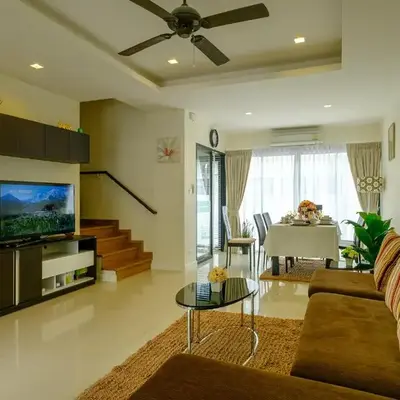 3bdr Townhouse In Laguna Park #118 by Capital Pro