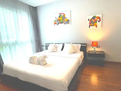 Gallery image of Emerald Terrace Condo 42- 1 Bed Pool in Patong Beach