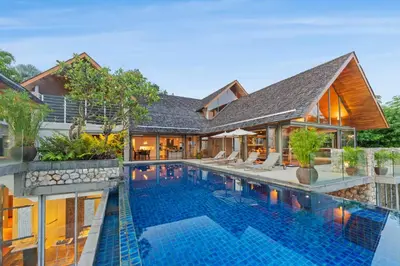 an image of a swimming pool in a house at Villa Hale Malia in Kathu