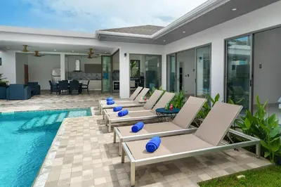 Gallery image of 3 Bedrooms Sofora Pool Villa by G Estate in Ban Saiyuan (1)