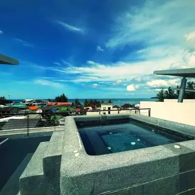 Luxurious 3BR Penthouse Jacuzzi Seaview