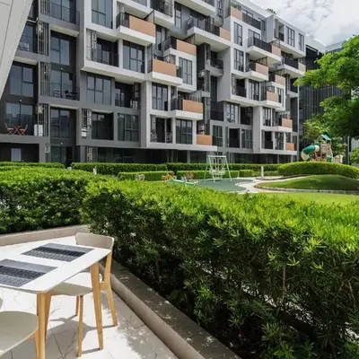 2 br Terrace Laguna