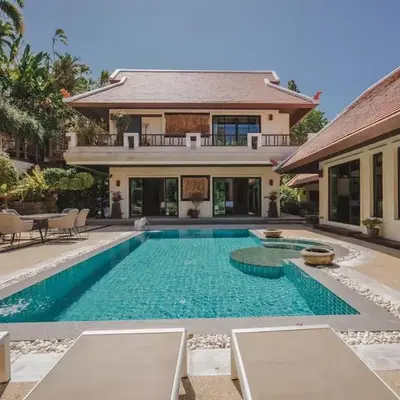 Solas Pool Villa Grand Villa With Private Pool