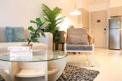 Gallery image of Cassia Residence 2 BR Sea View in Phuket Town
