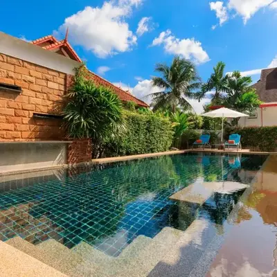 Villa with pool