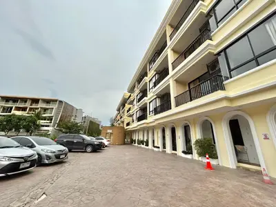 Gallery image of Cozy 2 Bedrooms - The Lago Nai Harn by AHP in Rawai Beach