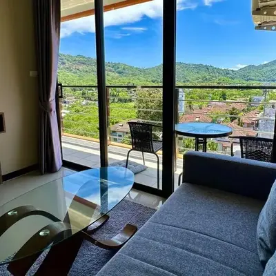 Apartment with endless mountain view