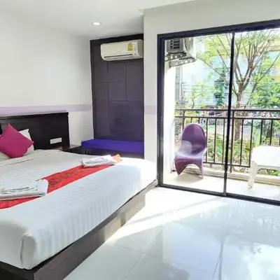 Diamond Crown Hotel