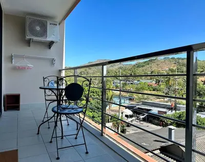 Gallery image of Семейная квартира 42 м2 рядом с пляжем Януи in Nai Harn Beach