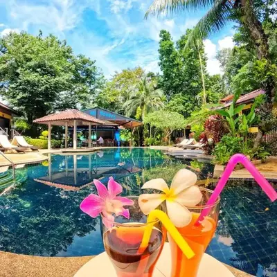 Charming Pool Twin Holiday Home