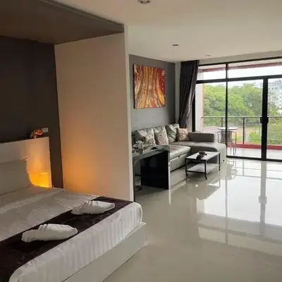 Nai Harn spacious studio great amenities