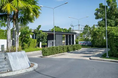 Gallery image of Lily 3bbedrooms Townhouse with a patio, Laguna Park in Phuket Town