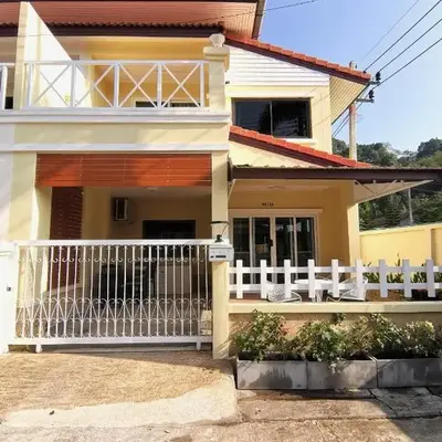 Kata beach townhouse