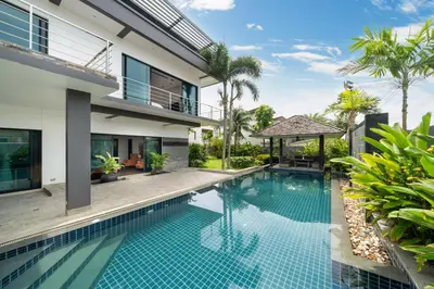 Gallery image of Diamond Villa by Ryan, Boat Avenue Phuket in Phuket Town