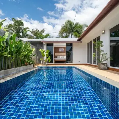 Bangtao Beach Villa with a Long pool 12 meters