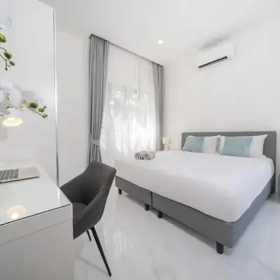 Brand New 3 Bedroom Villa in Rawai- v18 t