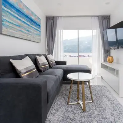 1 Bedroom Brandnew Apartment in Patong Tower t