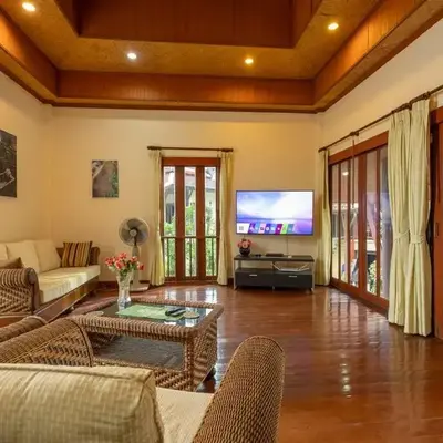 V235 Huge Pool 4 Mins Kamala Beach 12 Mins Patong