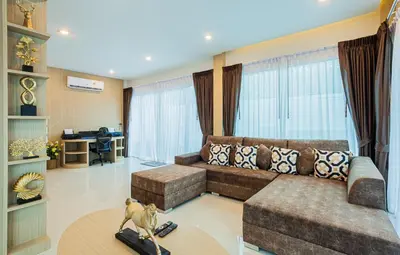 Gallery image of 3-Bedroom Pool Villa, Just a Stone's Throw from the Beach! in Ban Khlong Haeng