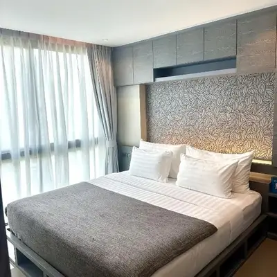 1BDR King size bed 3 Restaurants 500m to beach