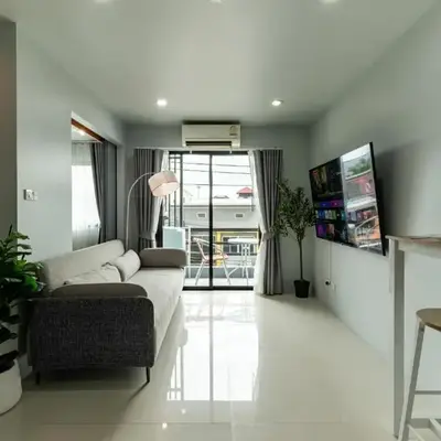 1 Bedroom Studio renovated Ratchaporn Condominium Kathu