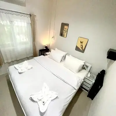 Yada House s&h