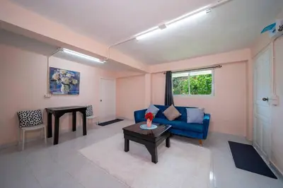 Gallery image of 3 plus 1BR Ocean Breeze Villa 'Brad House Patong' in Patong Beach