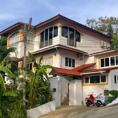 BOUTIQUE-VILLA with Suites & Rooms
