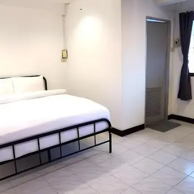 XX GO INN Patong Beach หาดป่าตอง