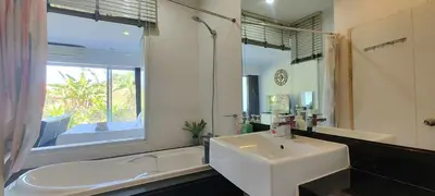 Gallery image of AtKaronWithChadaB311 in Karon Beach