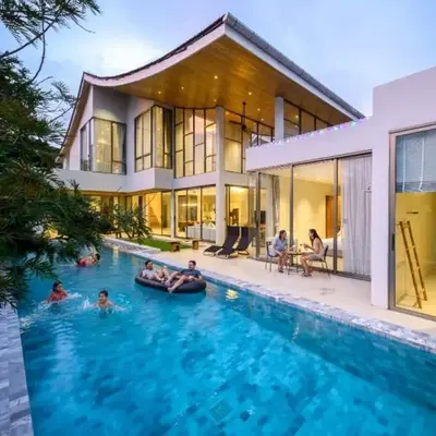 Brand-New & Luxury 5BR Pool Villa Trinity C2