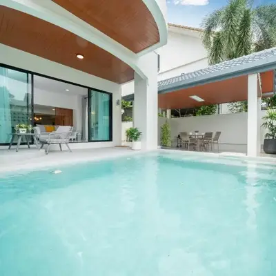 New Charming Patong Pool villa 5 mins walk Bangla beach