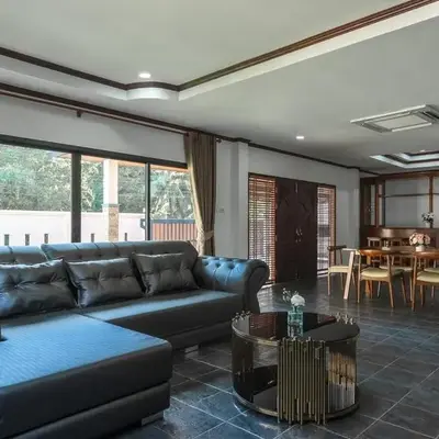 V155 4BR Large Family Villa Chalong