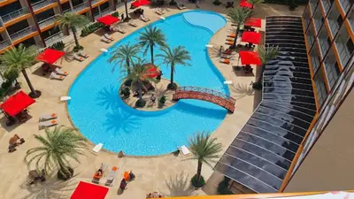 an overhead view of a large swimming pool on a cruise ship at Skyline Retreat in Ban Mai Salae