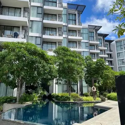 Cassia Residences 1BDR Lake view