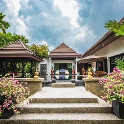 06 - Luxurious & Lavish Getaway in Surin Beach