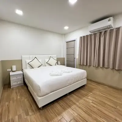 Kata walk&wave hostel