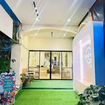 Dedbaicha cafe & Hostel Phuket old town