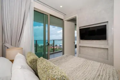 Gallery image of Newly renovated sea view apartment in Kamala in Kamala Beach