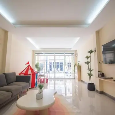 Beachfront 4-BR House in Patong