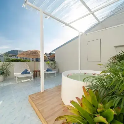 Wink Centre House 10 Patong Beach