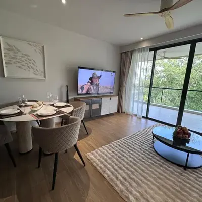 2 bdr Apartments Laguna Beachside 50m from Bangtao Beach