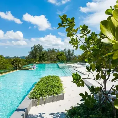 BeachSide and SeaSide Residences Apartment 200 m to Bang Tao Beach