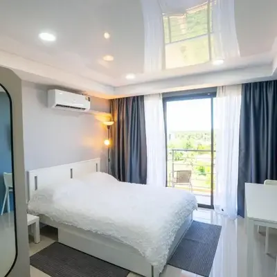 White Room