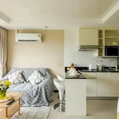 Room 402 Rawai Beach Condo