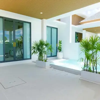 Relax Nai Yang beach pool Villas