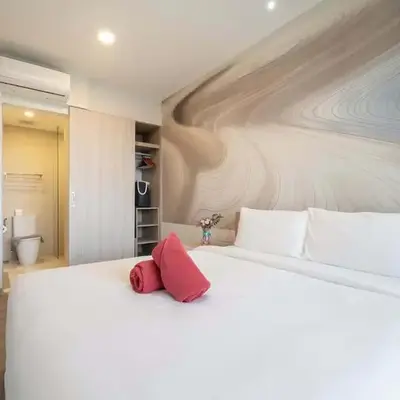 Fairway Escape - Golf View 1BR with Balcony in Laguna