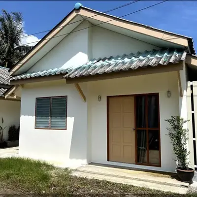 Home Hug local stay Bangtao