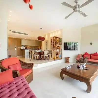 Stylish Thai 2BR Condo Pool & Golf with Balcony