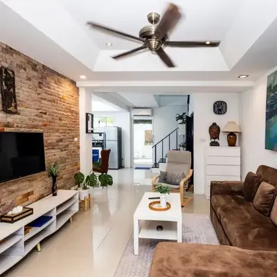 Modern Kamala Townhouse Hideaway with Shared Pool